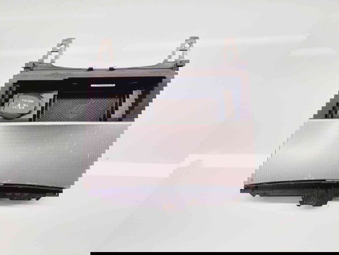   Scrumiera Mercedes Clasa E (W212) [Fabr 2009-2016] A2046801350