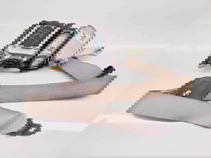   Centura dreapta fata Mercedes Clasa E (W212) [Fabr 2009-2016] 610035800D