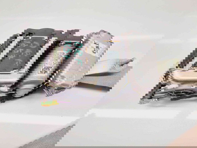   Centura dreapta fata Mercedes Clasa E (W212) [Fabr 2009-2016] 610035800D