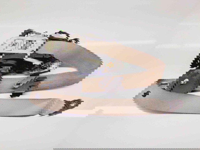   Centura dreapta fata Mercedes Clasa E (W212) [Fabr 2009-2016] 610035800D