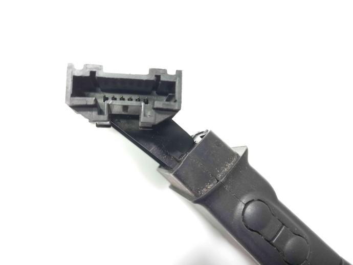 Maneta comenzi radio Renault Megane 2 1.6 K4M 820021646 2003-2008