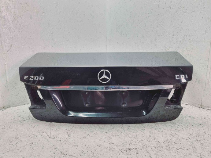 Capota portbagaj Mercedes Clasa E (W212) [Fabr 2009-2016] 197 NEGRU OBSIDIAN