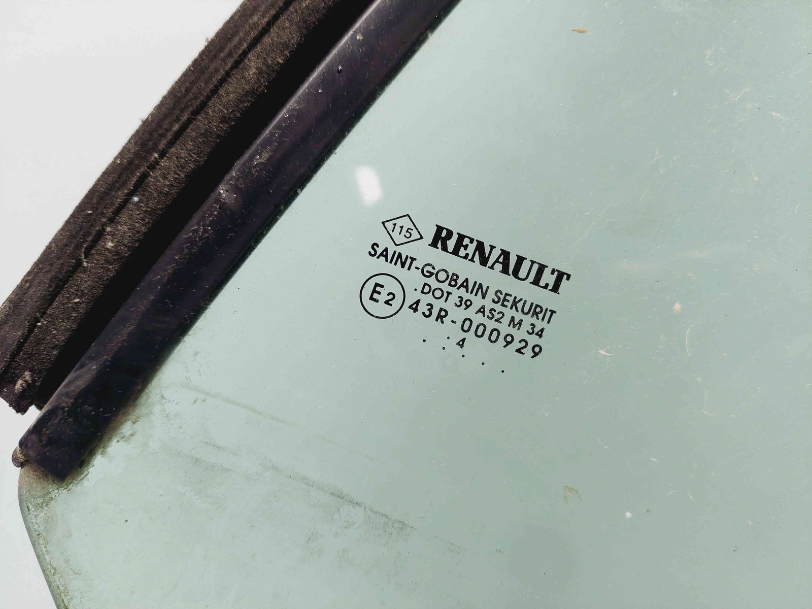 Geam usa stanga spate Renault Megane 2 Coupe-Cabriolet [Fabr 2002-2008] OEM - imagine 2