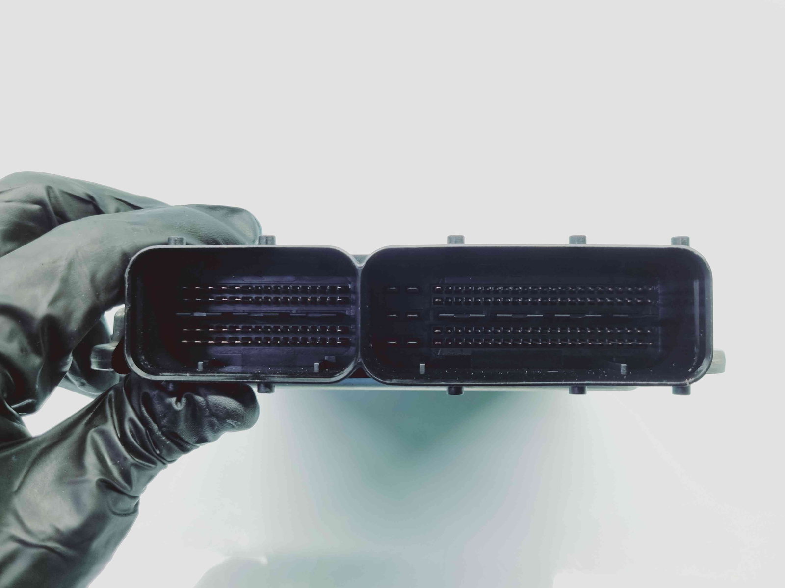 Calculator motor ECU Seat Exeo (3R2) [Fabr 2008-2013] 03l906019df n 0281017138 2.0 TDI CAGA 105KW / 143CP 2.0 TDI CAGA 105KW / 143CP - imagine 3