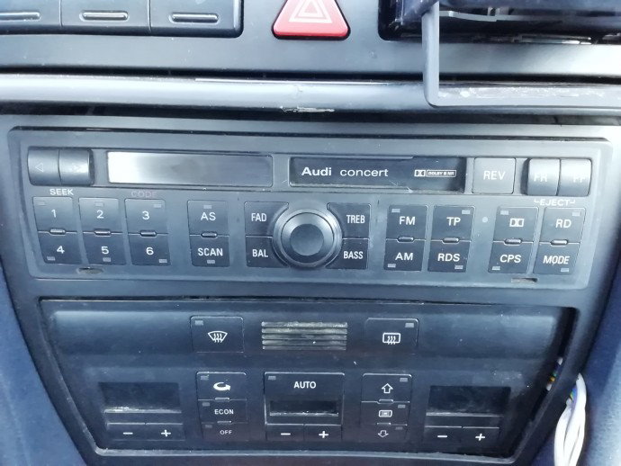 Radio CD Audi A6 C5 2.5 diesel-AFB OEM1997-2005