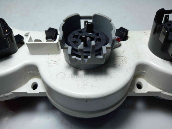 Panou comanda clima Ford Focus 1 1.6  98AB18C419 1998-2005
