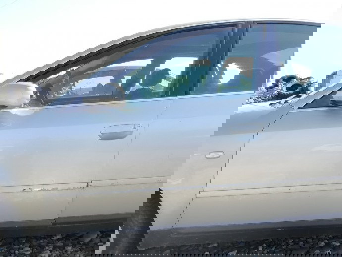 Usa stanga fata Audi A6 C5 2.5 diesel-AFB OEM1997-2005