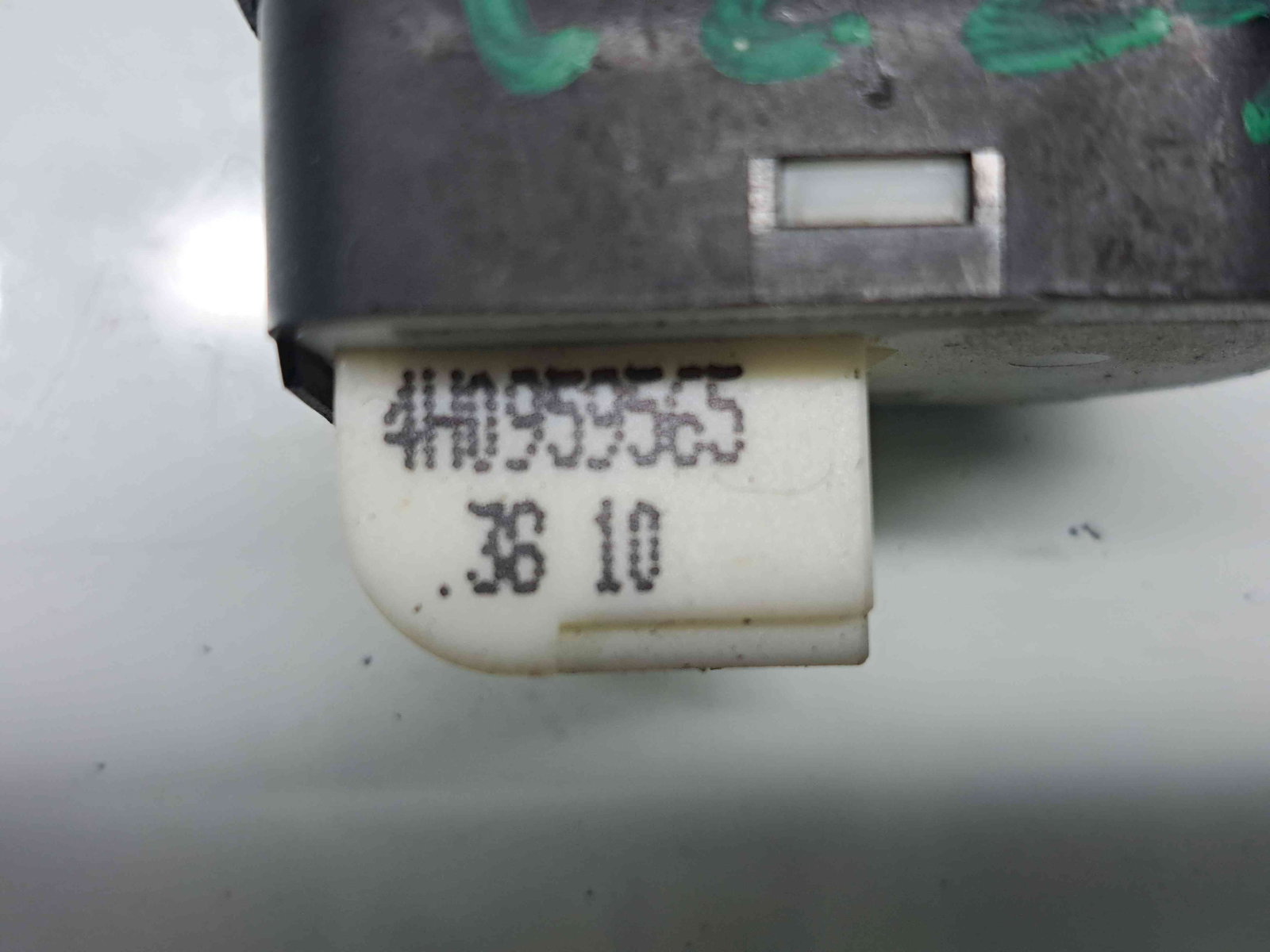 Buton reglaj oglinzi Audi A7 Sportback (4GA) [Fabr 2011-2017] 4H0959545 - imagine 2