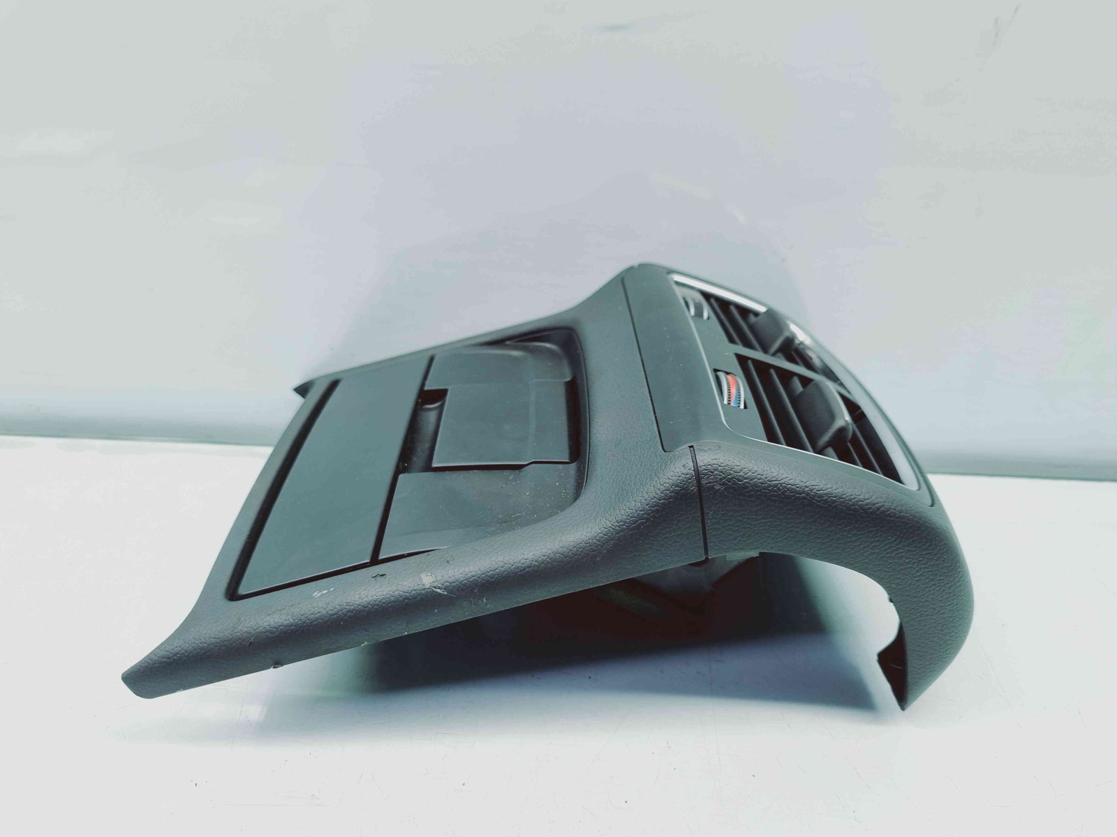 Grila aerisire spate Audi A5 Sportback (8TA) [Fabr 2009-2015] 8K0864376 - imagine 4