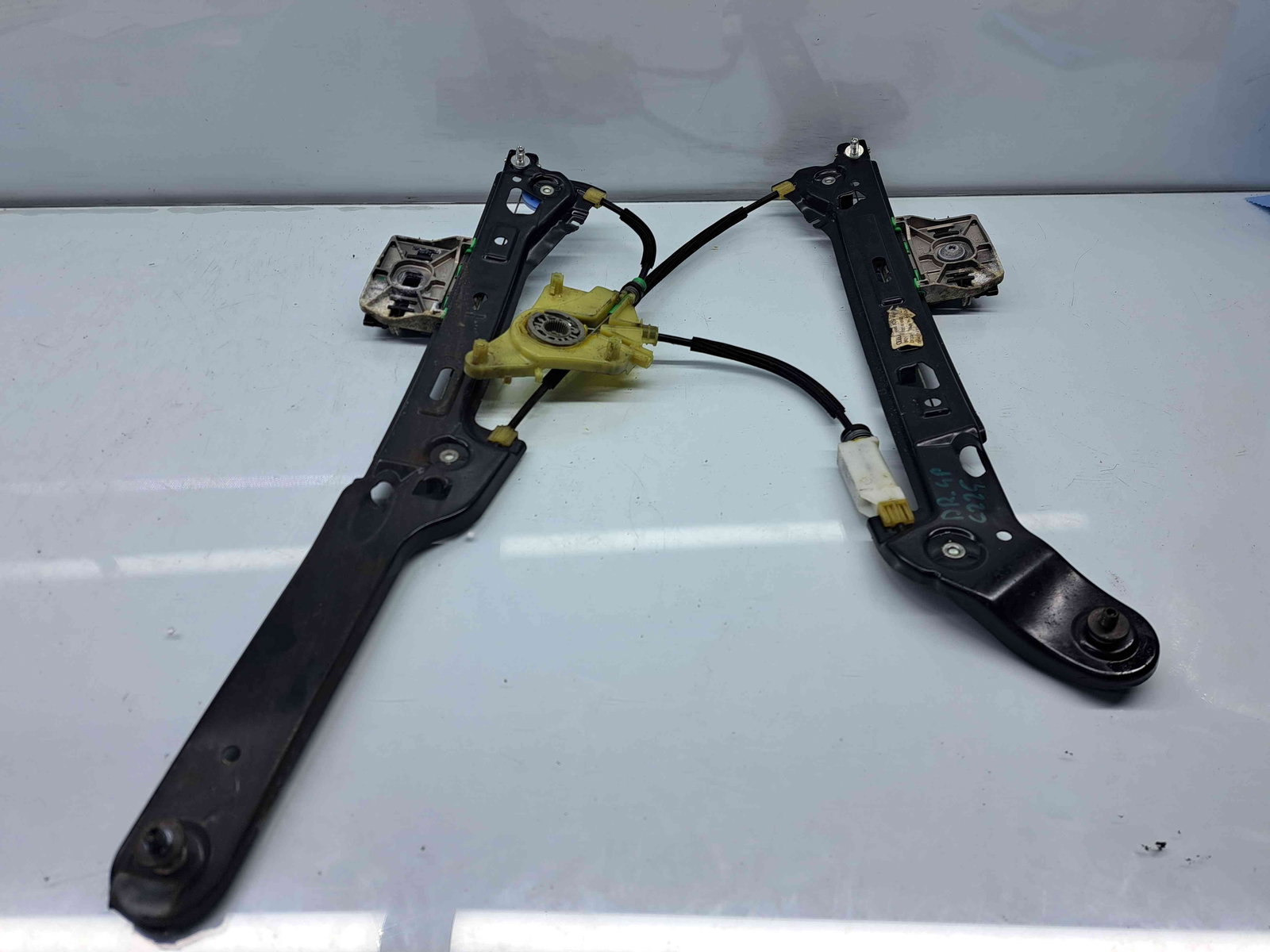 Macara electrica geam dreapta spate Audi A7 Sportback (4GA) [Fabr 2011-2017] 4G8839462 - imagine 1