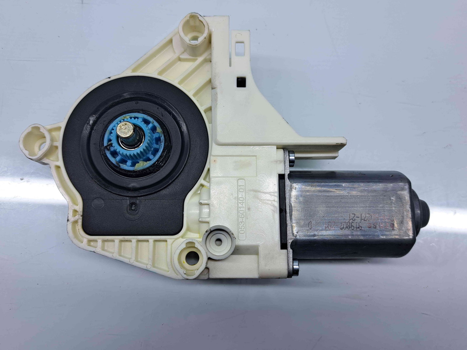 Motoras geam dreapta fata Audi A7 Sportback (4GA) [Fabr 2011-2017] 8K0959802B - imagine 1