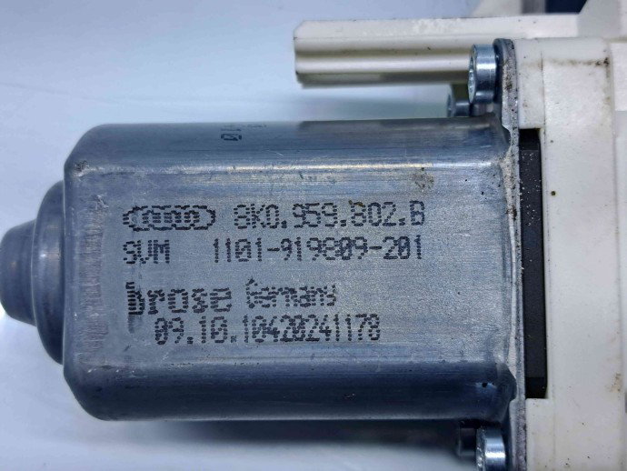 Motoras geam dreapta fata Audi A7 Sportback (4GA) [Fabr 2011-2017] 8K0959802B