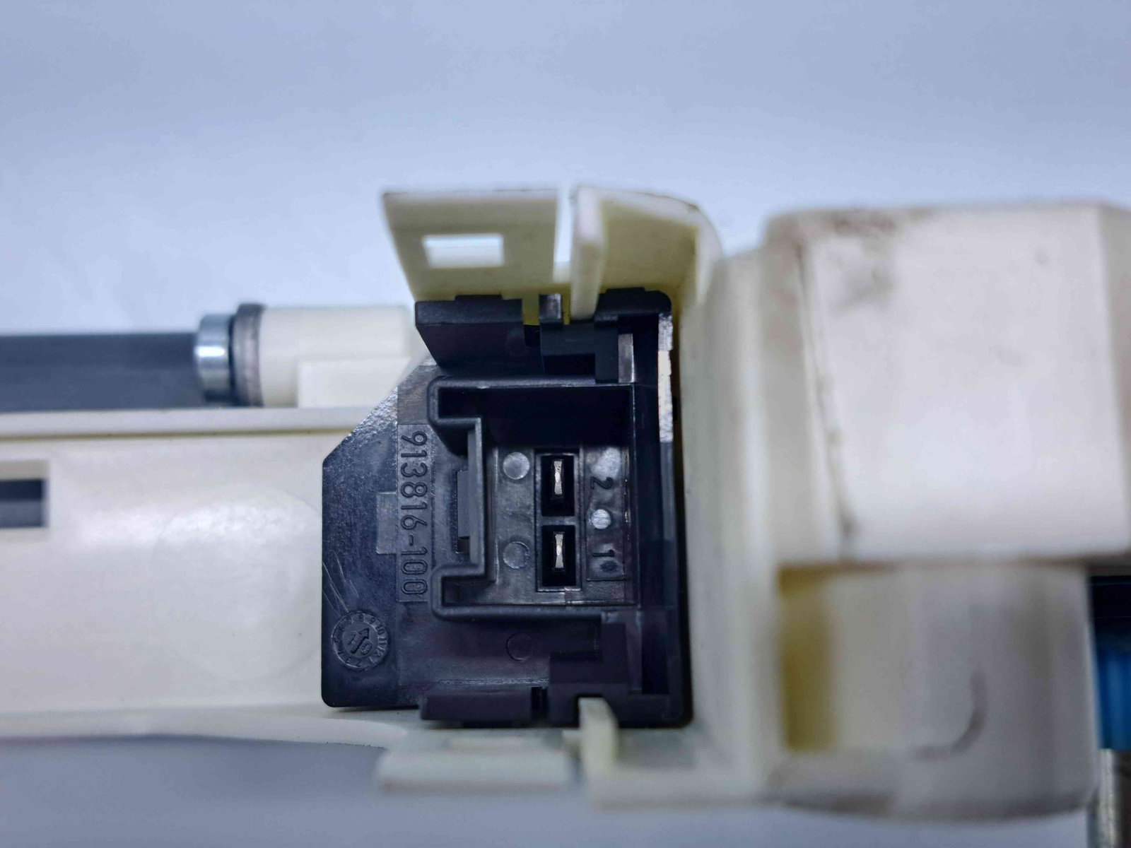 Motoras geam dreapta spate Audi A7 Sportback (4GA) [Fabr 2011-2017] 8K0959801B - imagine 5