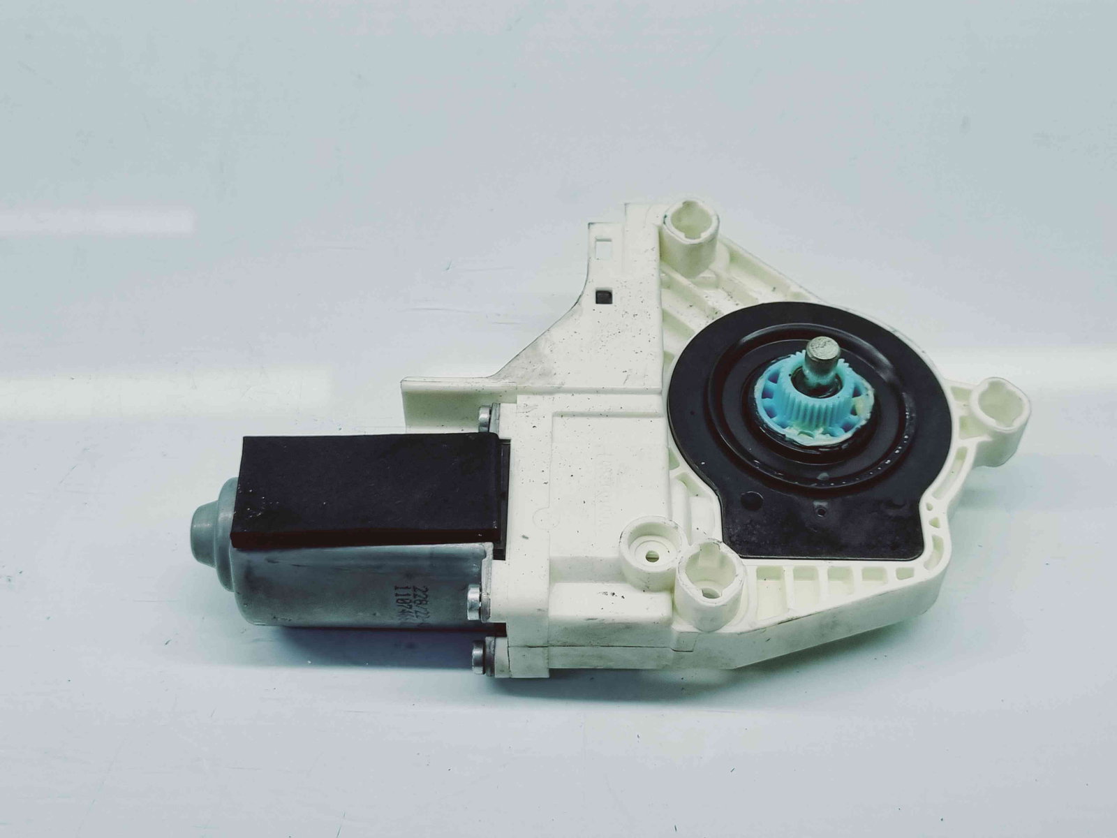 Motoras geam dreapta spate Audi A5 Sportback (8TA) [Fabr 2009-2015] 8K0959801A - imagine 1