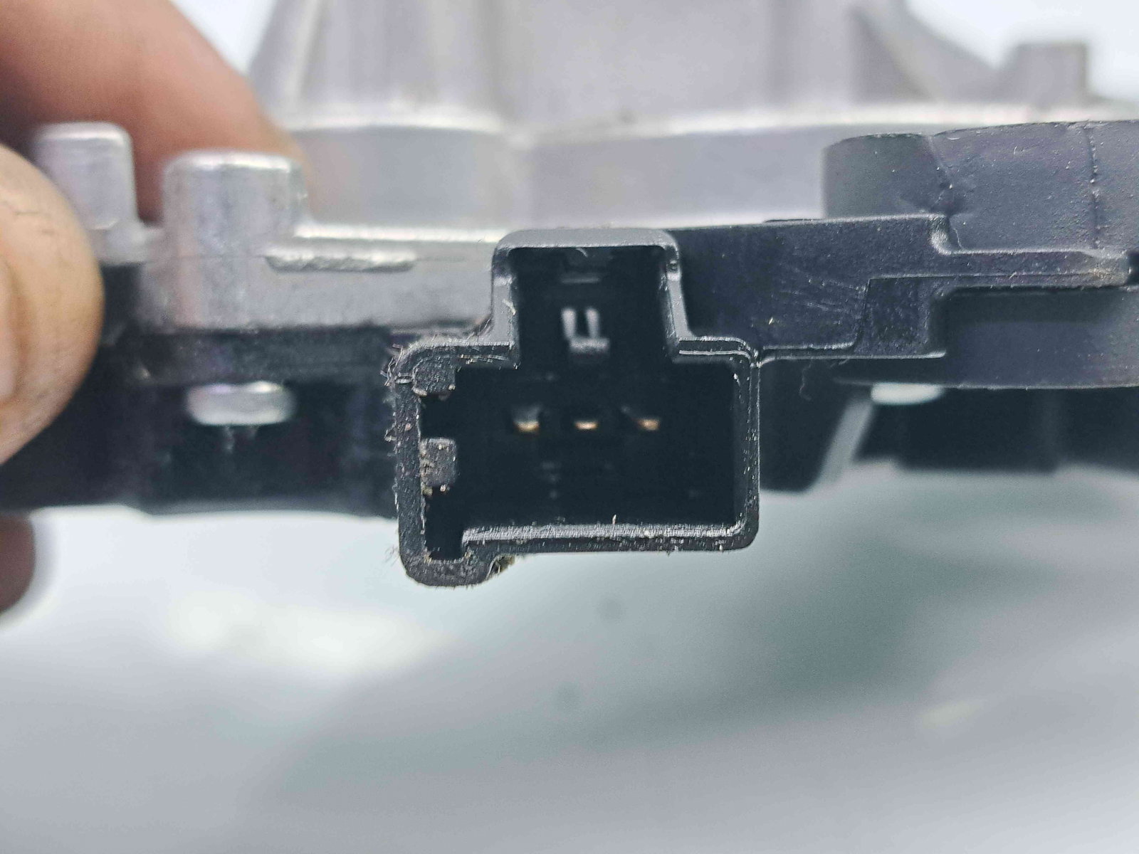 Motoras stergator haion Ford Focus 3 Hatchback [Fabr 2011-2015] BV61-17K441-AA - imagine 4