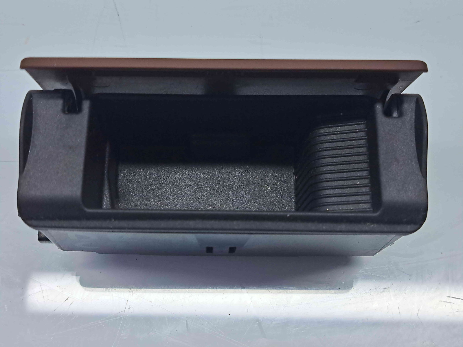 Scrumiera Audi A7 Sportback (4GA) [Fabr 2011-2017] 4G8857406A - imagine 4