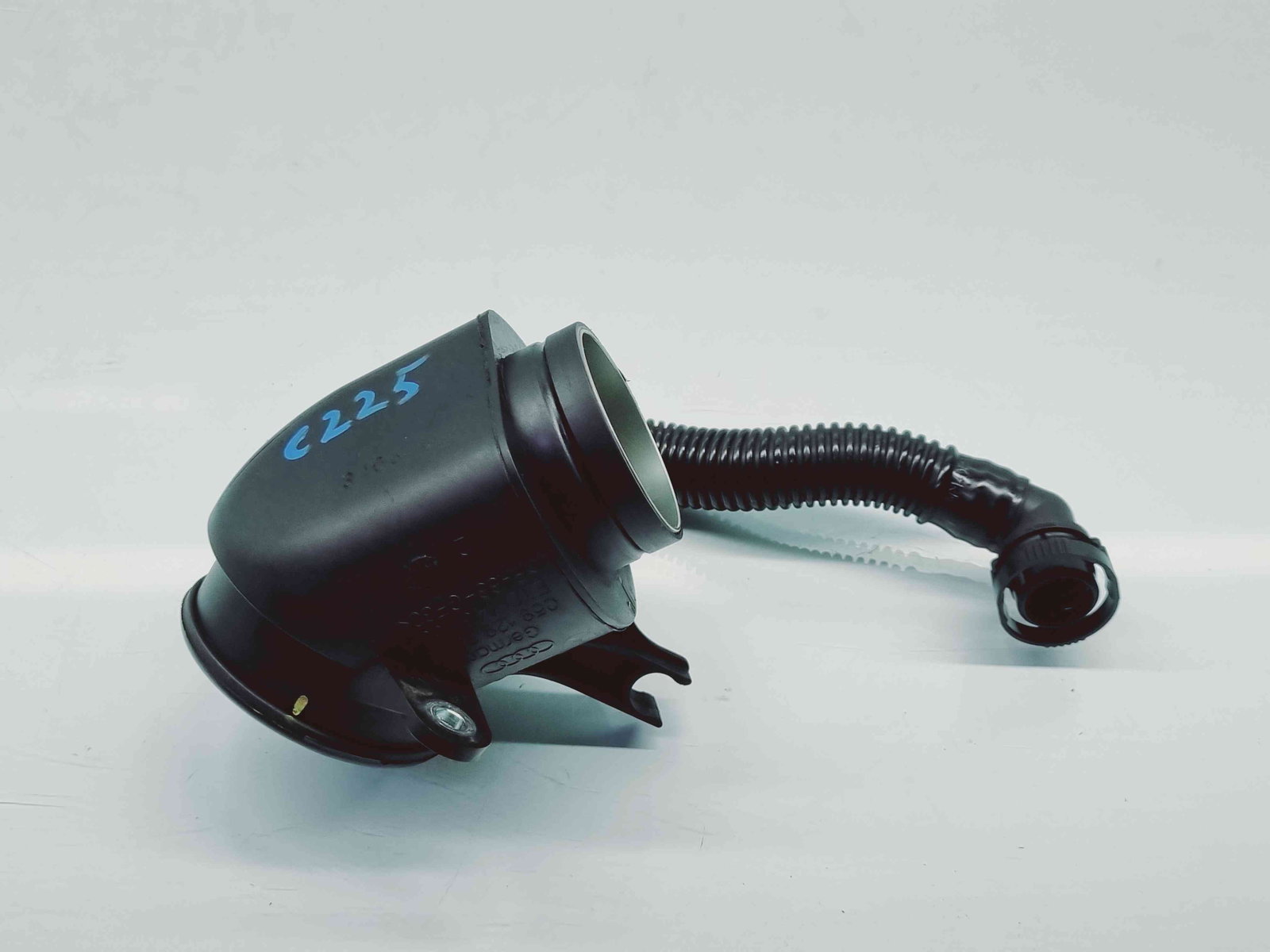 Rezonator aer AUDI Q7 (4LB) [Fabr 2006-2014] 059129955P 3.0 TDI CDUC 180KW / 245CP - imagine 1