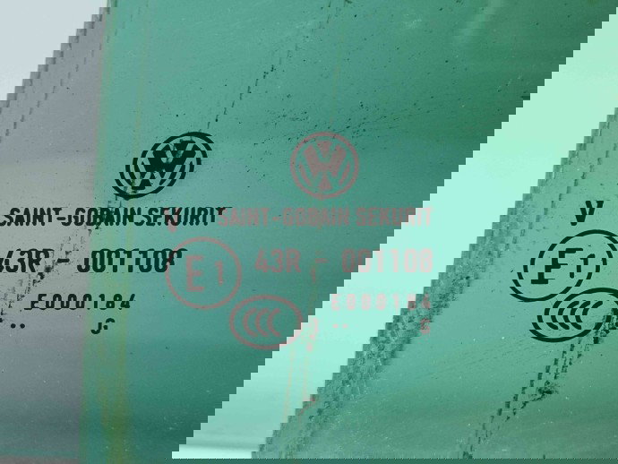 Geam fix usa dreapta spate Volkswagen Touran (1T3) [Fabr 2010-2015] OEM