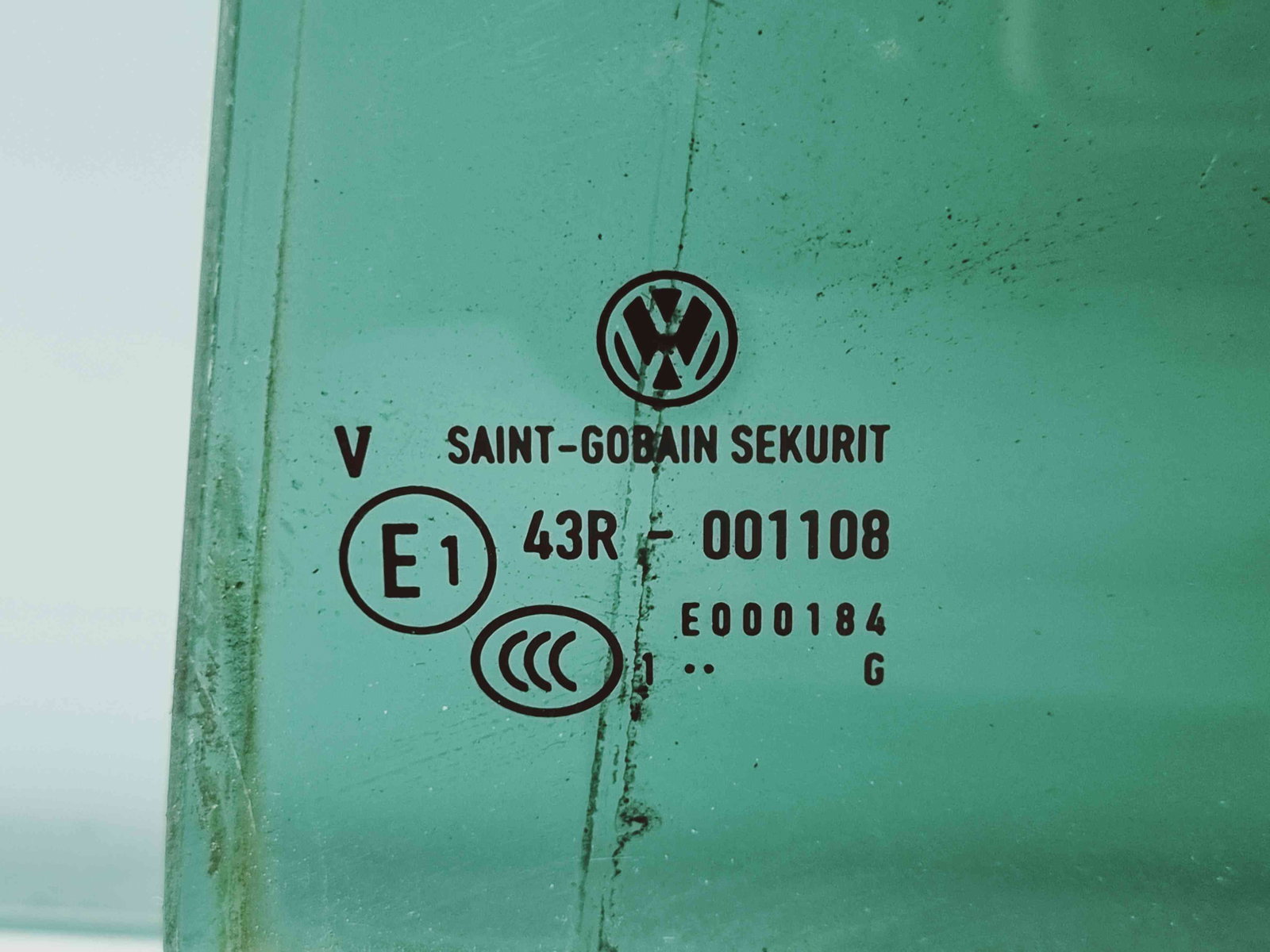 Geam fix usa dreapta spate Volkswagen Touran (1T3) [Fabr 2010-2015] OEM - imagine 2