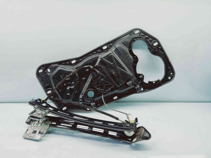 Macara electrica geam dreapta fata Volkswagen Passat CC (358) [Fabr 2012-2016] 3C8837756D