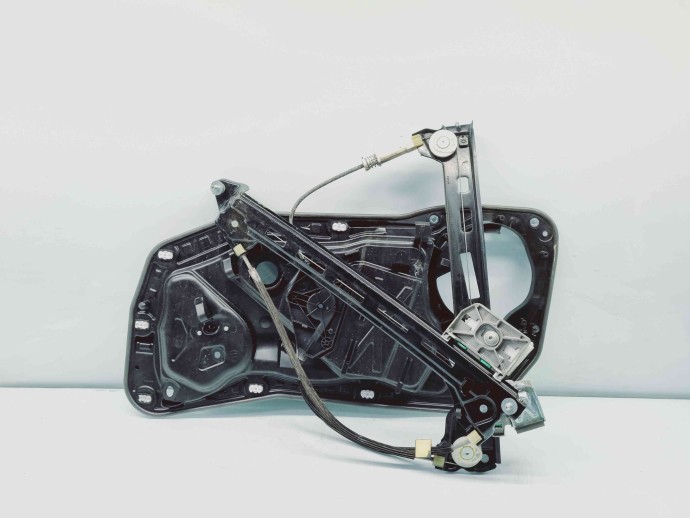 Macara electrica geam stanga fata Volkswagen Passat CC (358) [Fabr 2012-2016] 3C8837755D