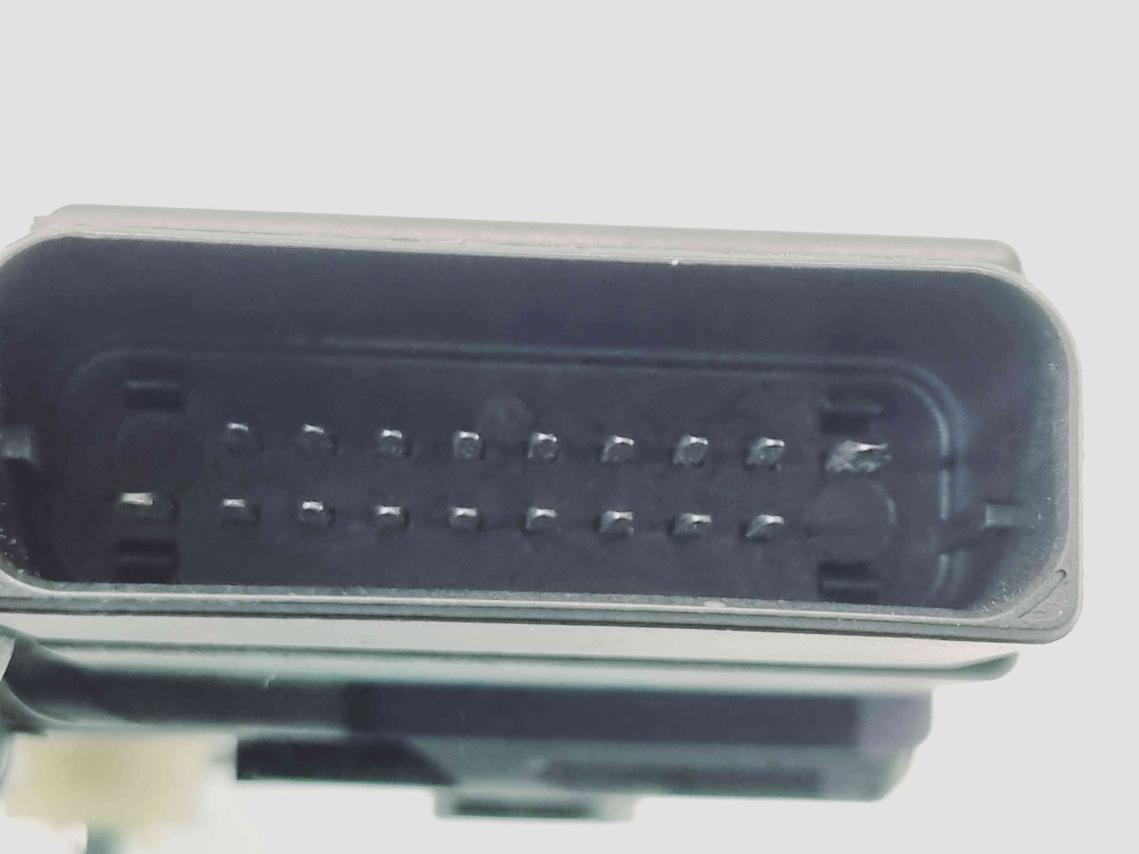 Motoras geam stanga spate Volkswagen Touran (1T3) [Fabr 2010-2015] 5K0959703A n 5K0959795 - imagine 2