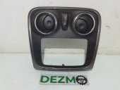 Consola centrala Dacia Logan 2 1.2 benzina D4F 682604664R 2012-Prezent