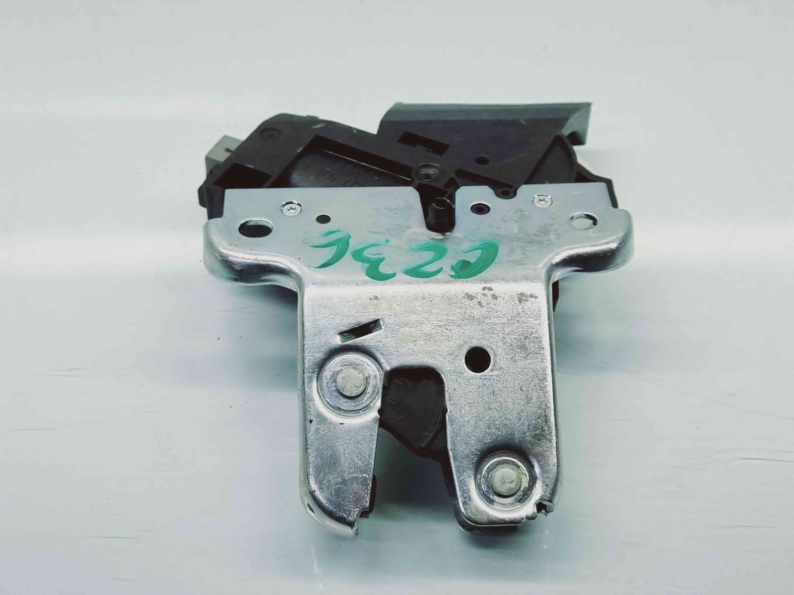 Broasca capota spate Volkswagen Passat CC (358) [Fabr 2012-2016] 4F5827505D
