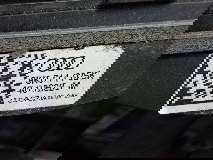 Timonerie Audi A4 (8K5, B8) Avant [Fabr 2008-2015] 8K0711406 2.0 TDI CAGA  