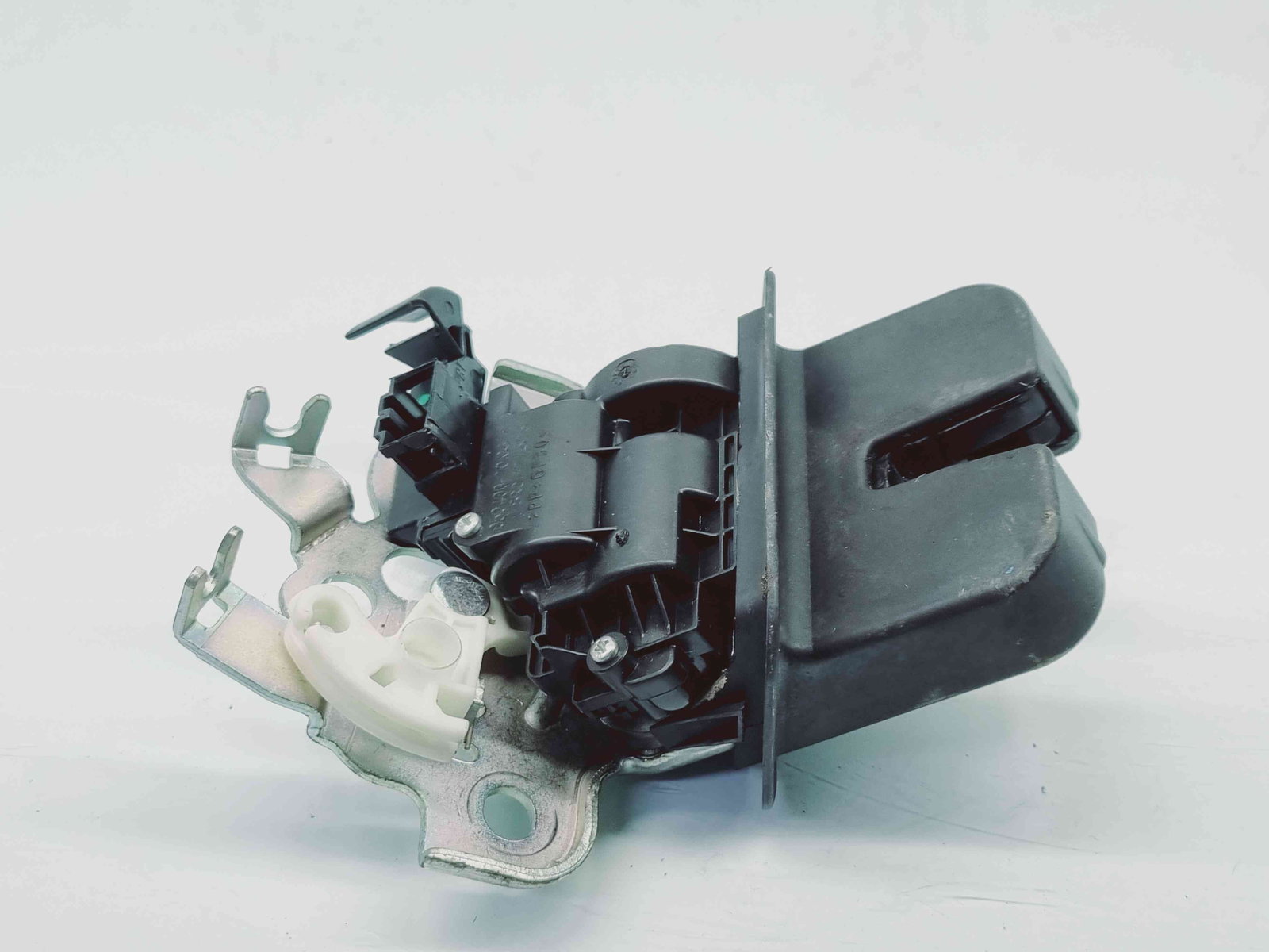 Broasca haion Audi A5 Sportback (8TA) [Fabr 2009-2015] 8R0827505 - imagine 2