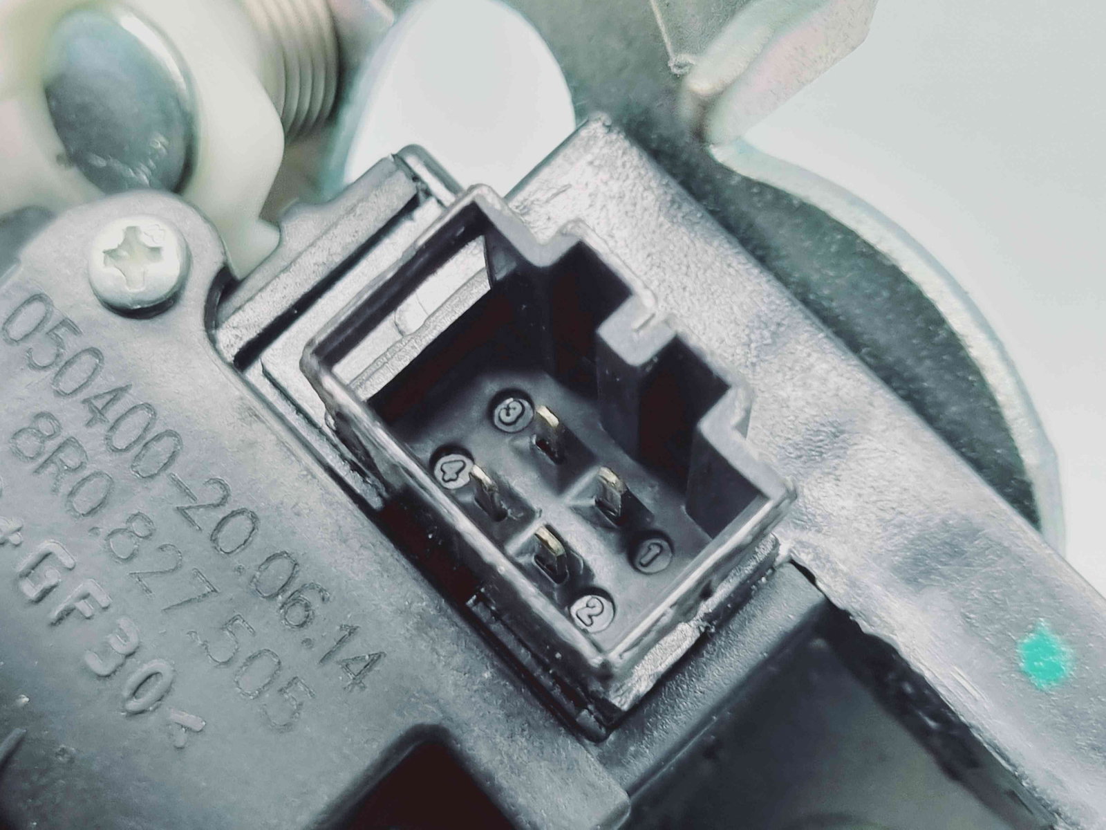 Broasca haion Audi A5 Sportback (8TA) [Fabr 2009-2015] 8R0827505 - imagine 4