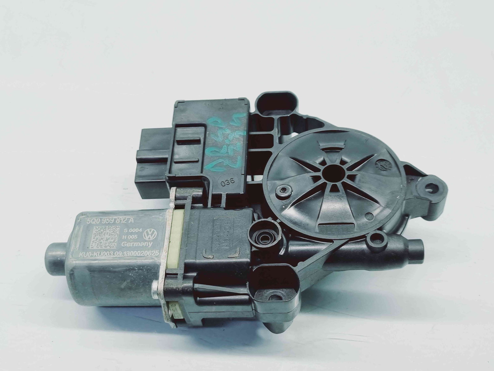 Motoras geam dreapta spate Seat Leon (5F1) [Fabr 2012-2018] 5Q0959812A - imagine 3