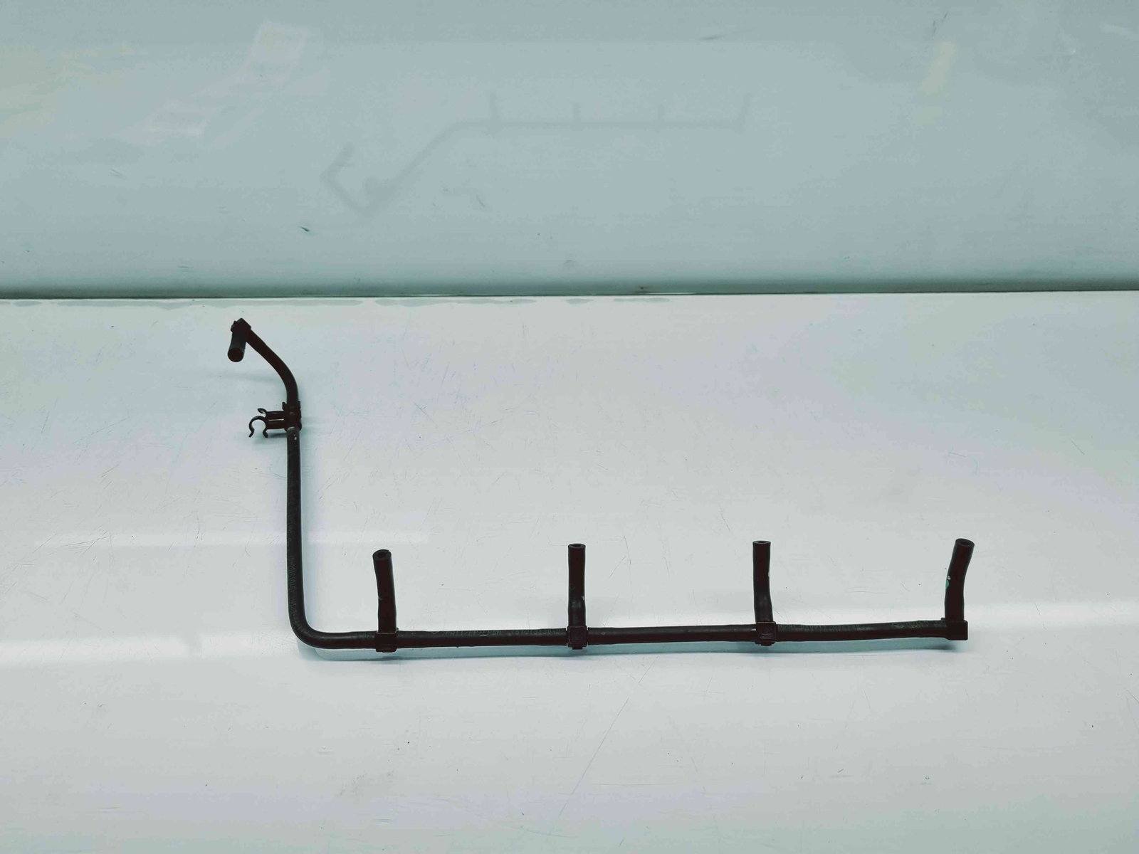 Conducta retur injectoare Opel Antara [Fabr 2006-2017] OEM 2.2 CDTI A22DM 122KW / 166CP 2.2 CDTI A22DM 122KW / 166CP - imagine 1