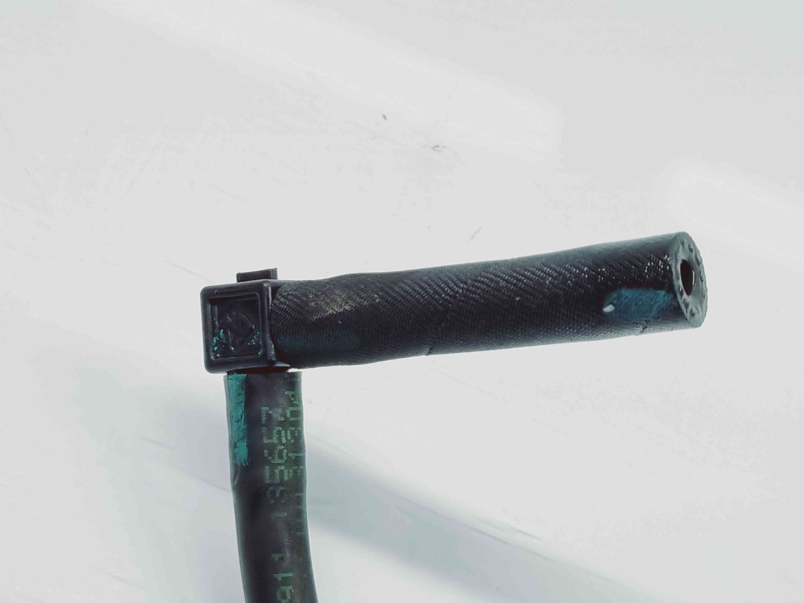 Conducta retur injectoare Opel Antara [Fabr 2006-2017] OEM 2.2 CDTI A22DM 122KW / 166CP 2.2 CDTI A22DM 122KW / 166CP - imagine 6