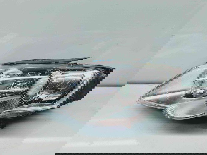   Far stanga Volkswagen Passat B6 Variant (3C5) [Fabr 2005-2010] 3C0941753G