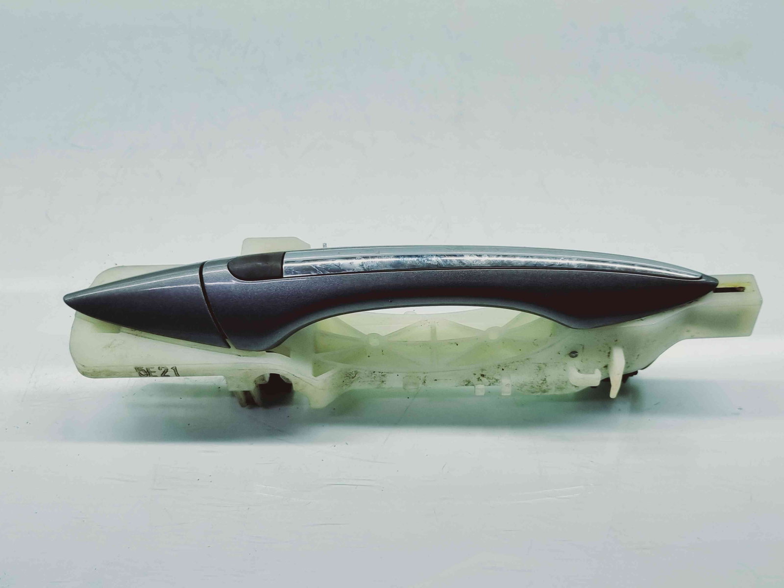 Maner usa stanga fata Hyundai i40 Wagon [Fabr 2012-2019] T6S TITANIUM SILVER - imagine 2