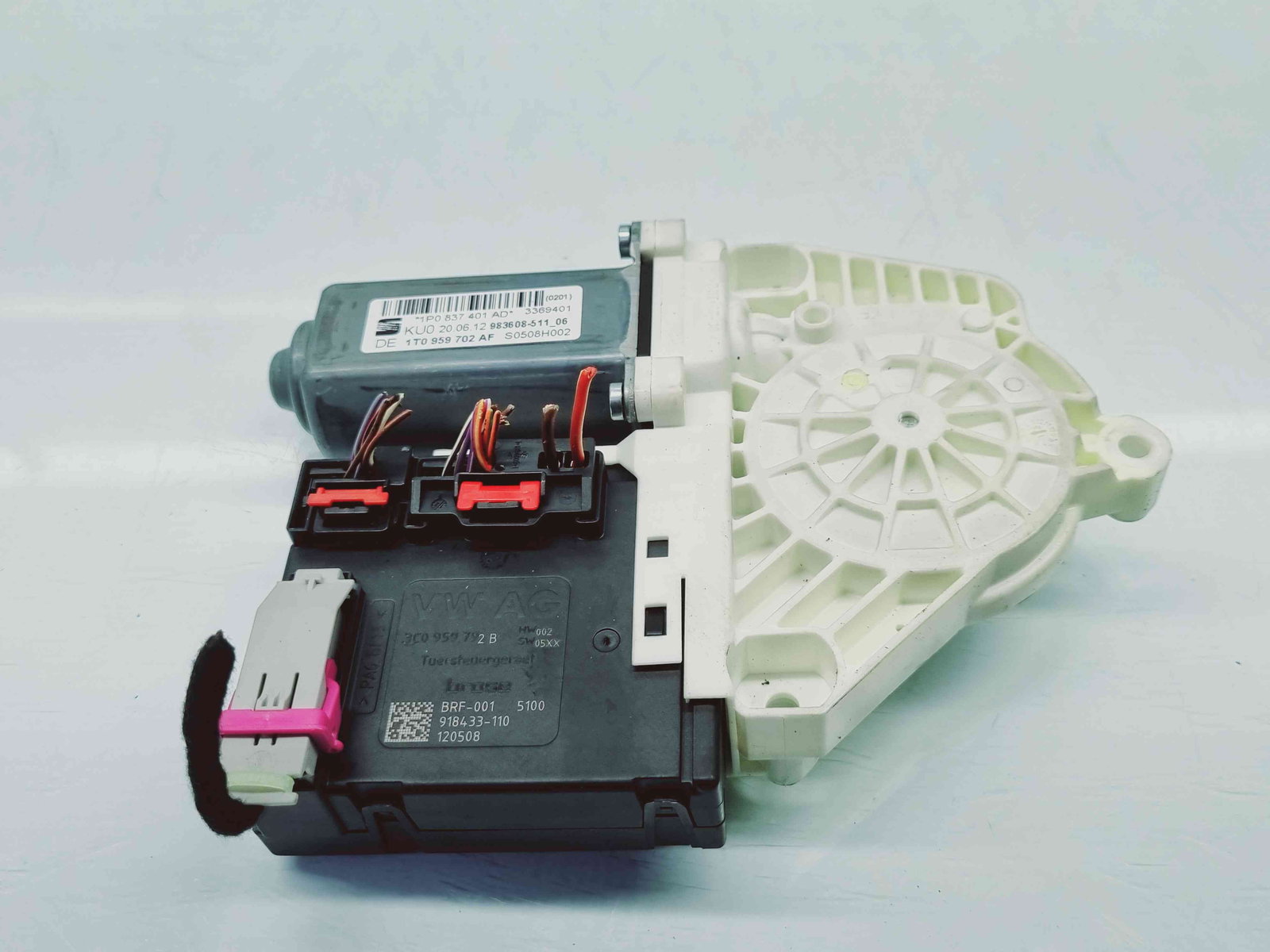 Motoras geam stanga fata Seat Leon (1P1) [Fabr 2005-2011] 1P0837401AD n 3C0959792B - imagine 2