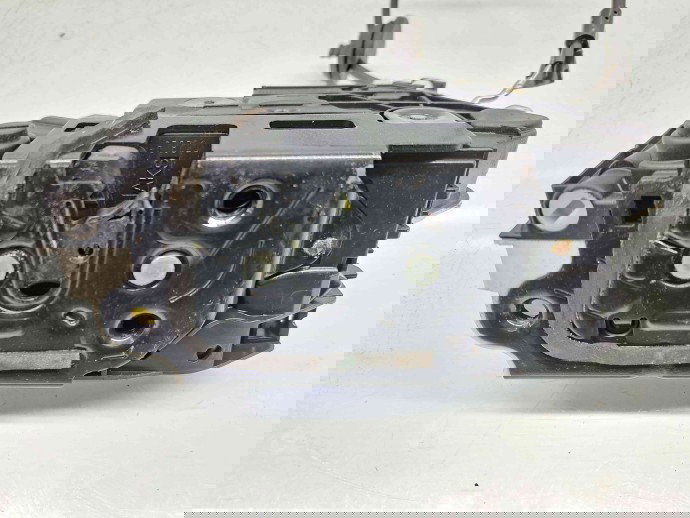 Broasca usa stanga spate Volkswagen Tiguan (5N) [Fabr 2007-2016] 5N0839015D