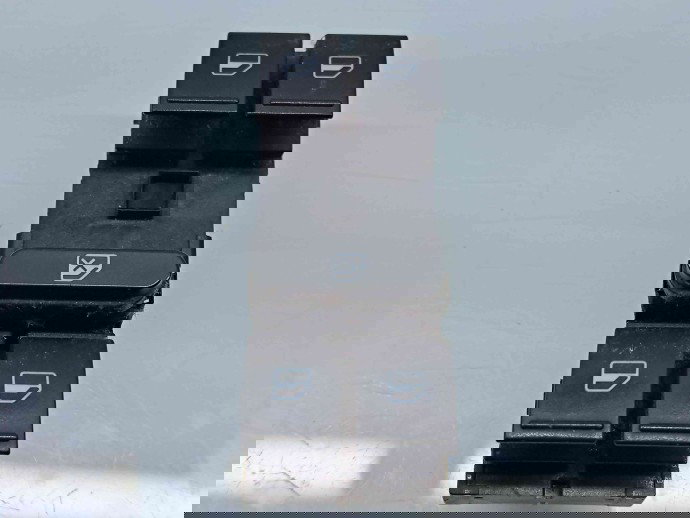   Butoane comanda geamuri sofer Volkswagen Tiguan (5N) [Fabr 2007-2016] 1K4959857B