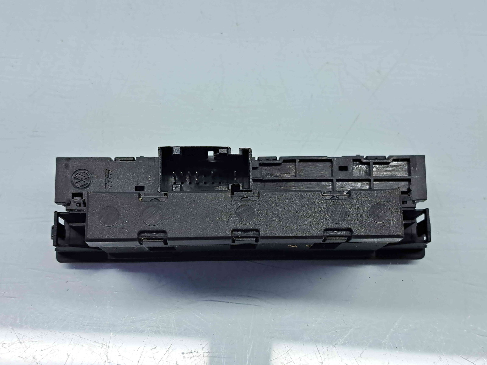 Butoane comenzi consola centrala Volkswagen Touran (1T3) [Fabr 2010-2015] 5N2927132AH - imagine 2