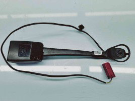 Capsa centura dreapta fata Ford Focus 3 Hatchback [Fabr 2011-2015] BM51-61208-ABW