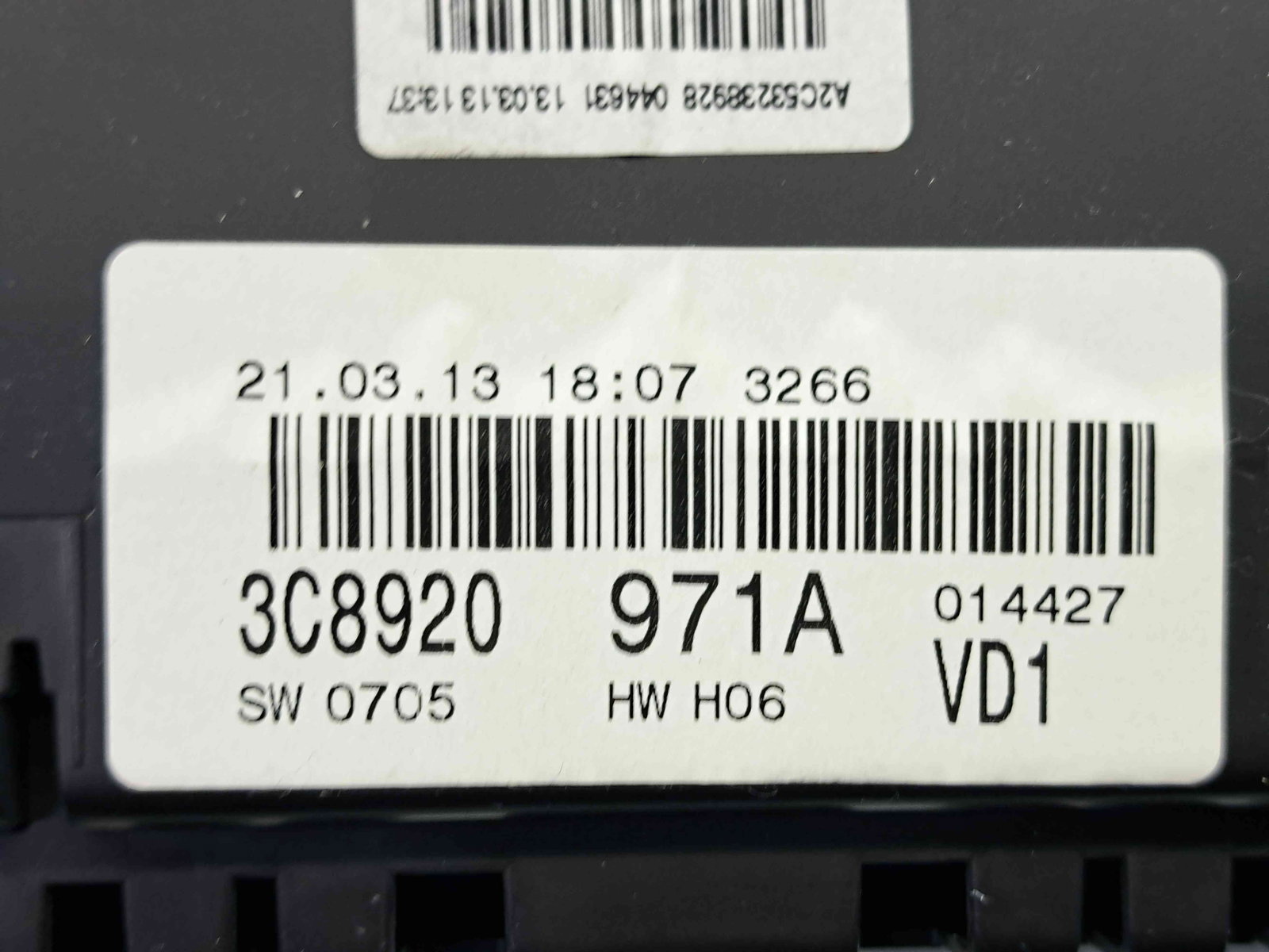 Ceas bord Volkswagen Passat CC (358) [Fabr 2012-2016] 3C8920971A - imagine 3