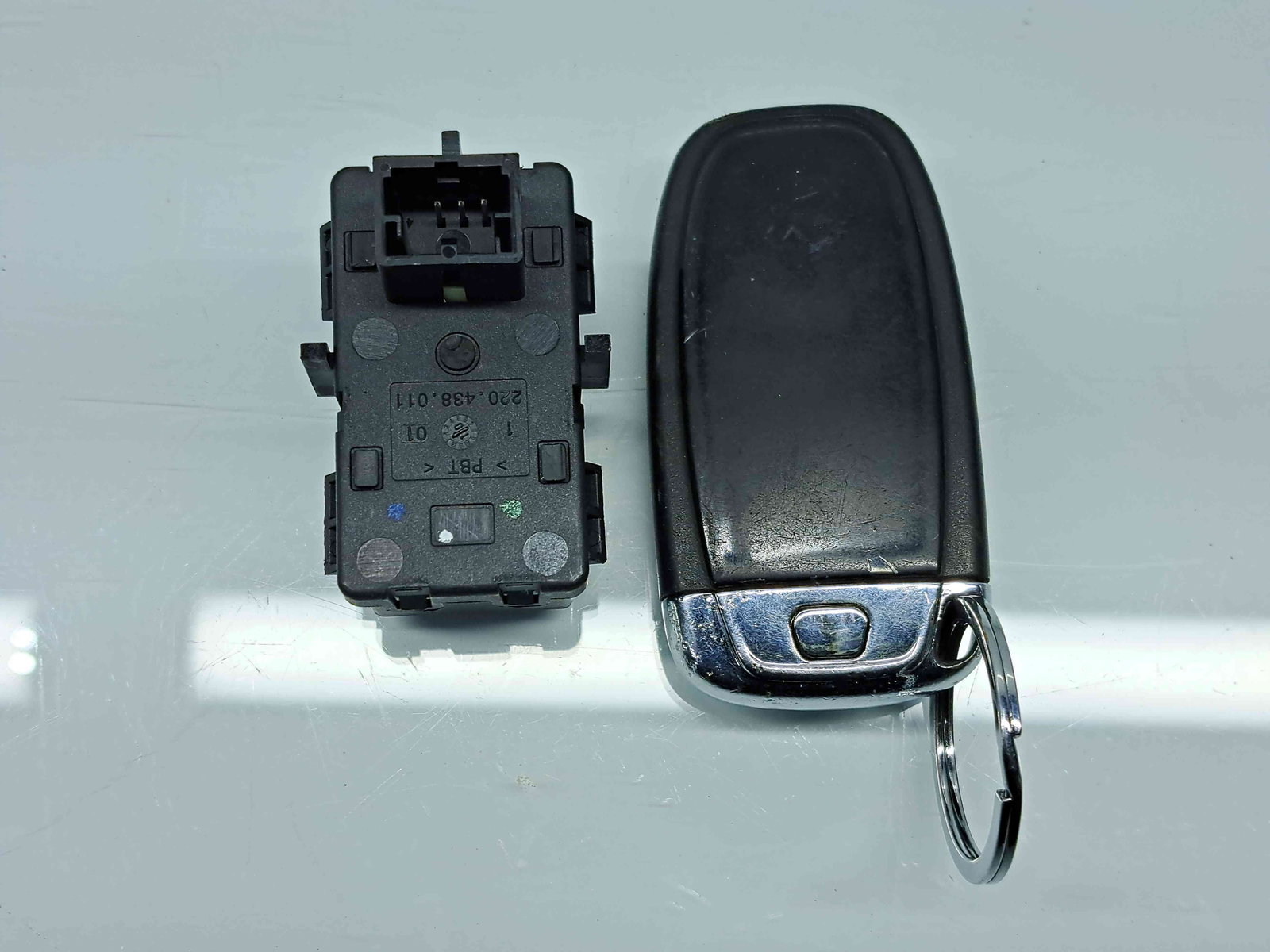 Modul citire cheie Audi A7 Sportback (4GA) [Fabr 2011-2017] 4H0909131 3.0 TDI CDUC180KW / 245CP 3.0 TDI CDUC180KW / 245CP - imagine 2