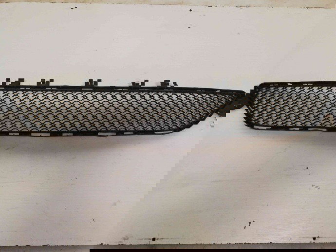 Grila bara fata Mercedes E220 W212 2.2 CDI A2128850522 2009-2016