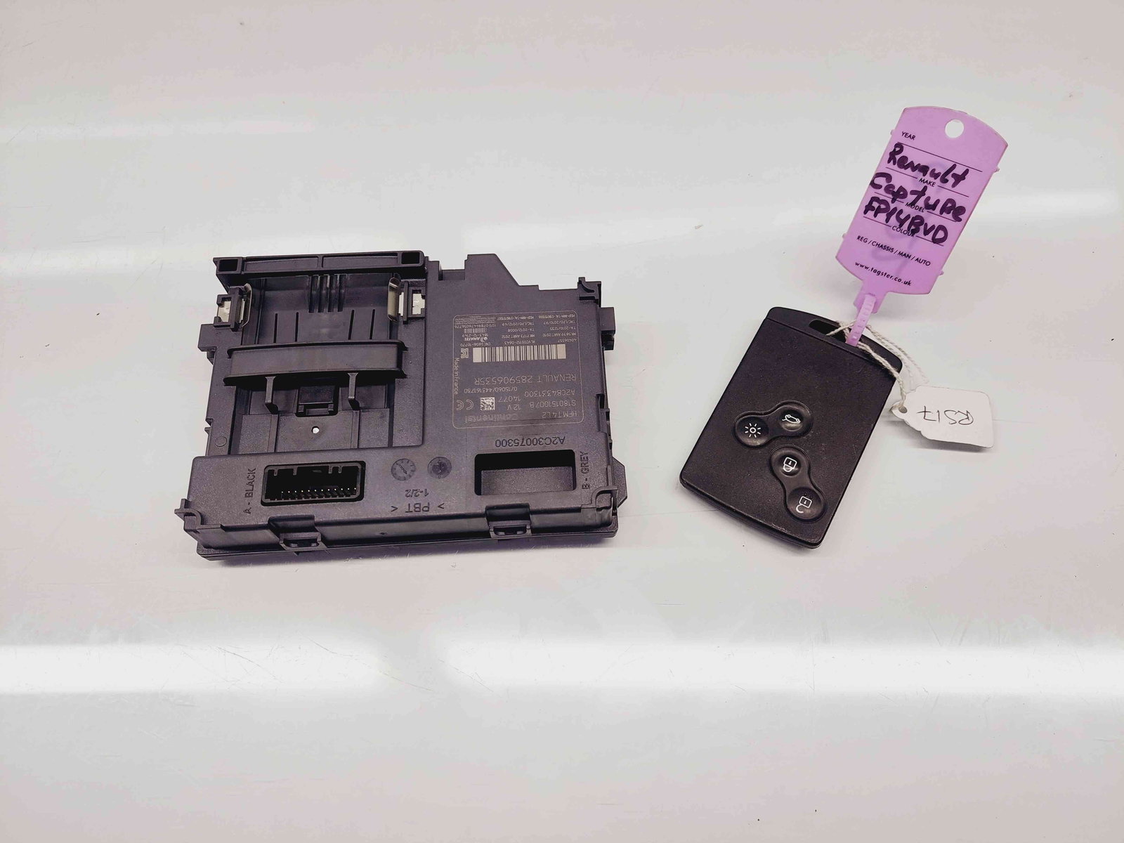 Contact cu cheie Renault Captur (J87) [Fabr 2013-2017] 285906535R 1.5 DCI K9K608 1.5 DCI K9K608 - imagine 1