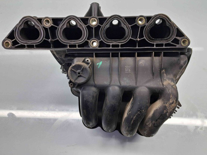 Galerie admisie Volkswagen Golf 4 (1J1) [Fabr 1997-2004] 036129711EM 1.4 Benz AXP 55KW / 75CP 1.4 Benz AXP 55KW / 75CP