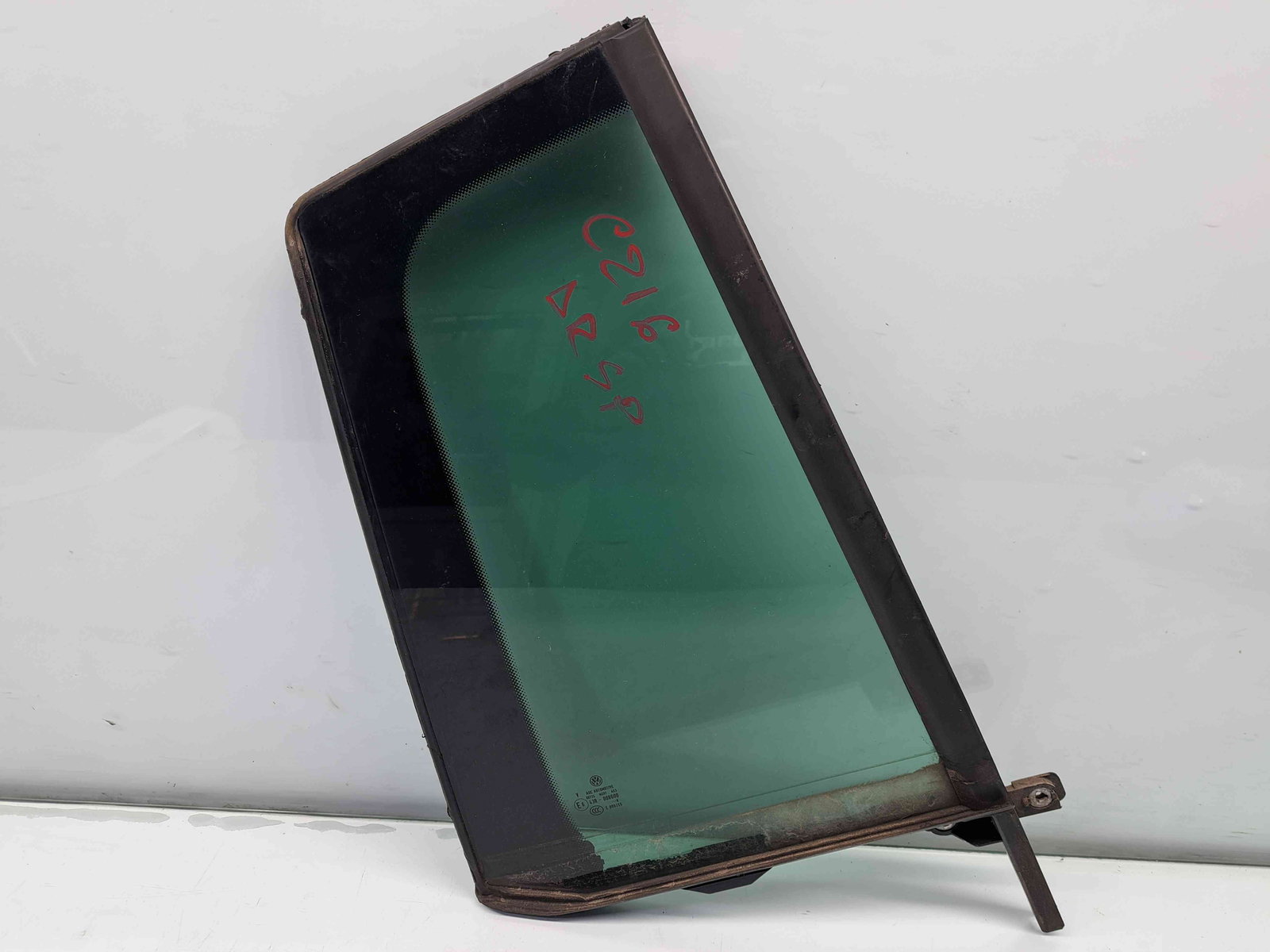 Geam fix usa dreapta spate Volkswagen Tiguan (5N) [Fabr 2007-2016] OEM