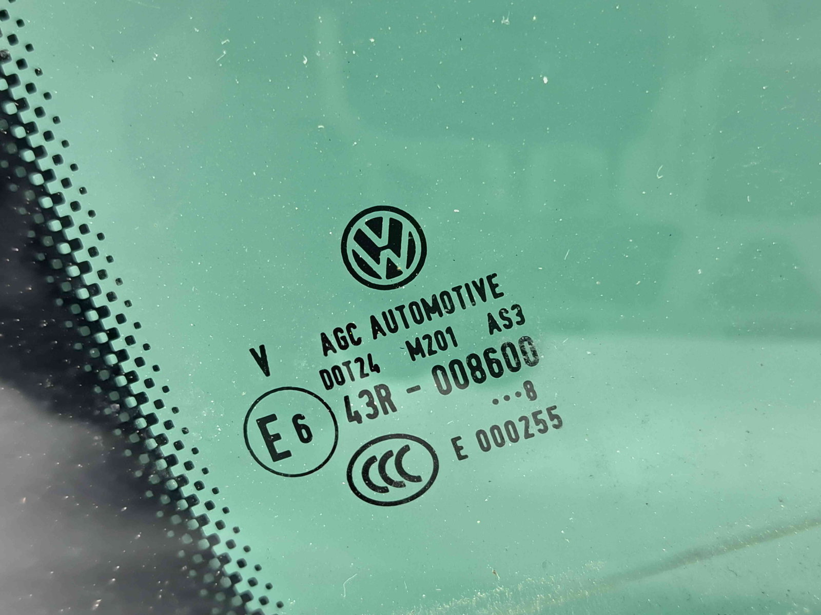 Geam fix usa dreapta spate Volkswagen Tiguan (5N) [Fabr 2007-2016] OEM - imagine 2