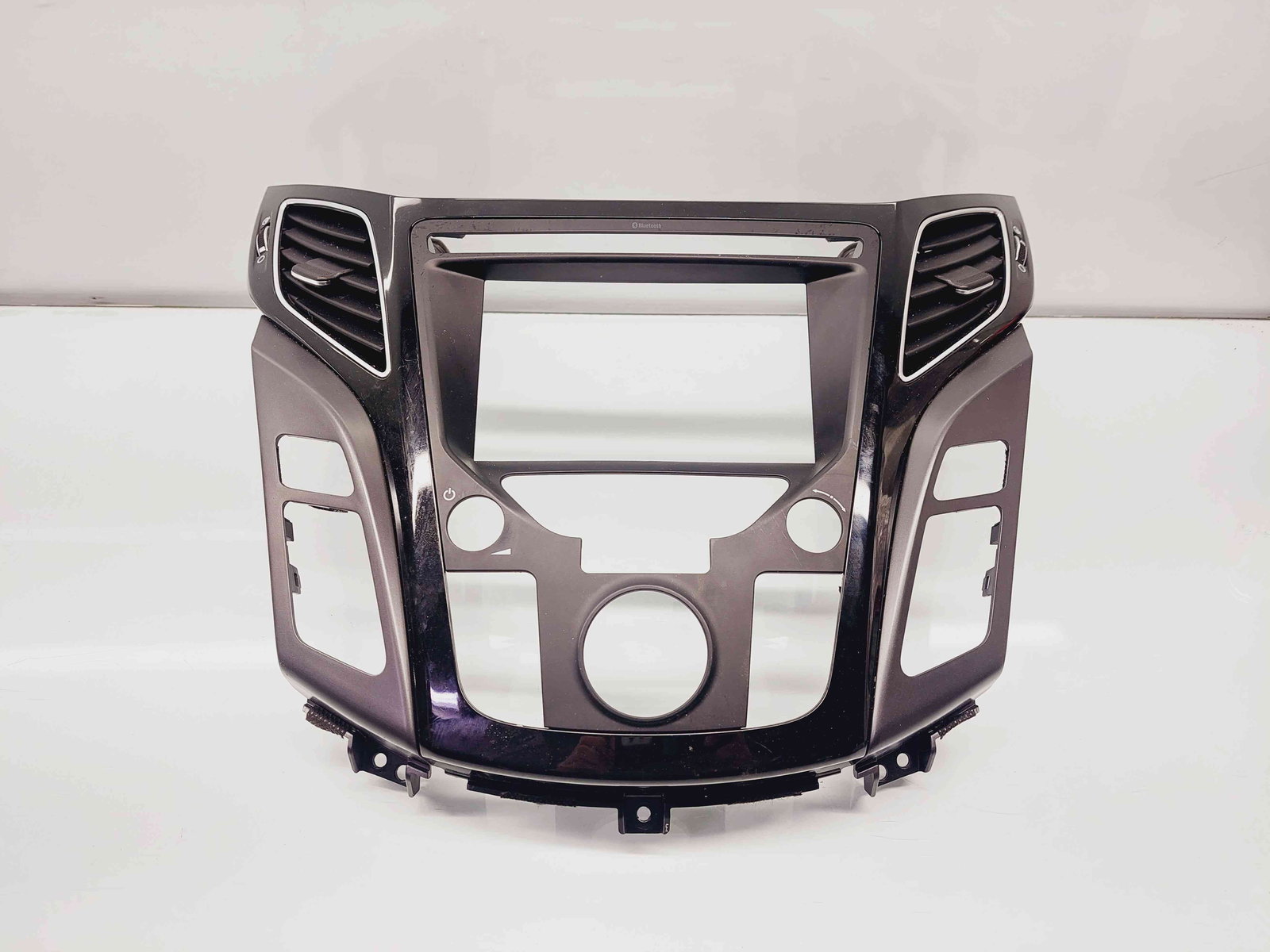 Grila aerisire centrala Hyundai i40 Wagon [Fabr 2012-2019] OEM - imagine 1