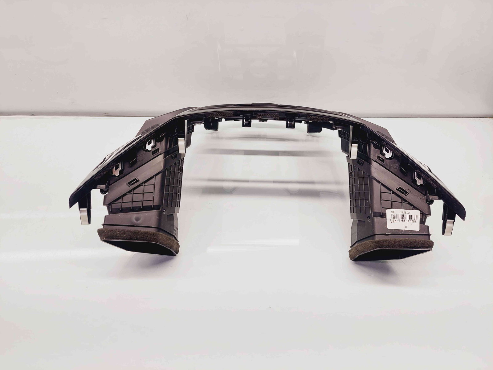 Grila aerisire centrala Hyundai i40 Wagon [Fabr 2012-2019] OEM - imagine 3